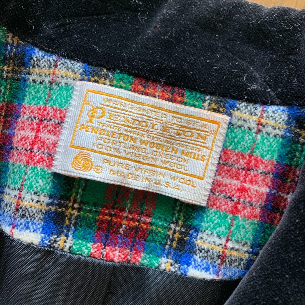 Pendleton Blazer - image 2